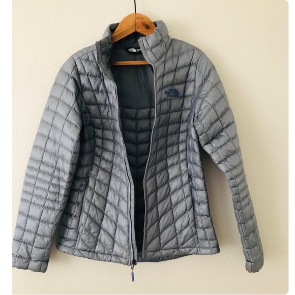 {The North Face} Thermoball Lightweight Jacket - Picture 4 of 14